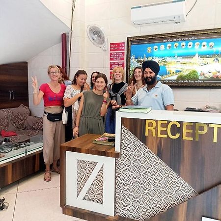 Jasneet Homestay Amritsar Exterior photo