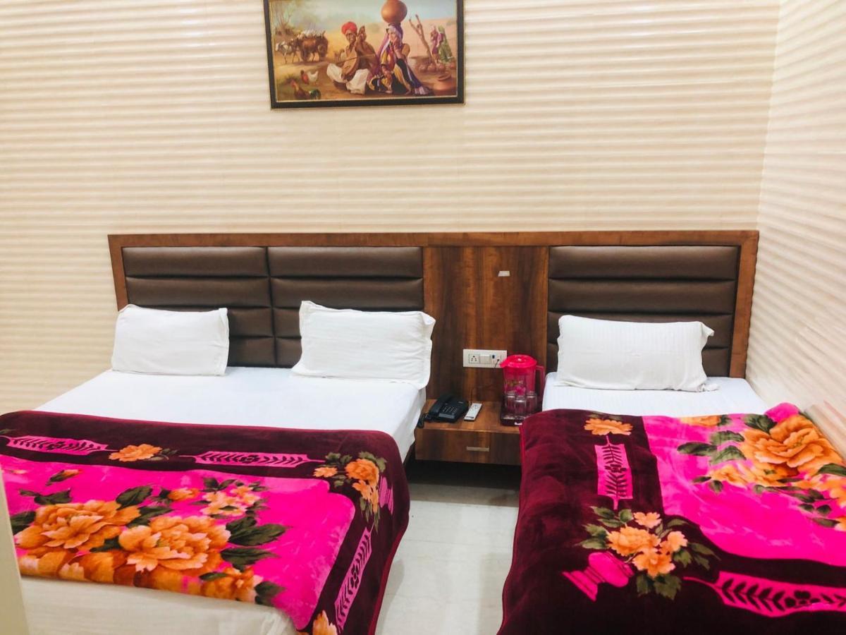 Jasneet Homestay Amritsar Room photo