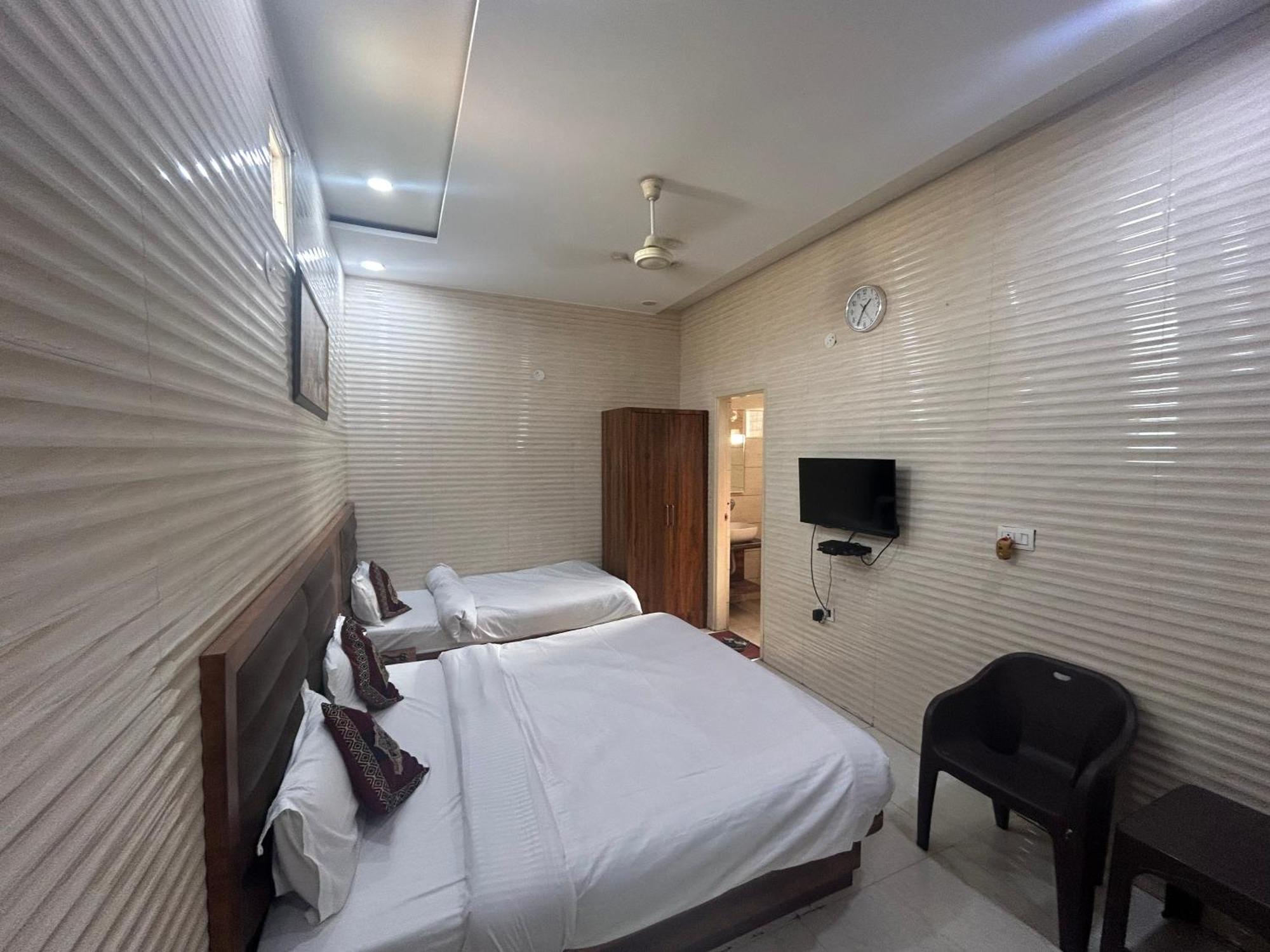 Jasneet Homestay Amritsar Exterior photo